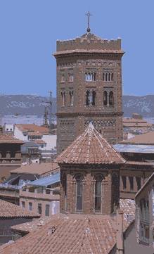 Tour de San Martin dans la capitale de Teruel. Vu du Salvador