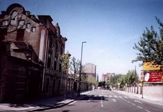 Vue de Saragosse sur le Pilar depuis l'avenue de Catalogne